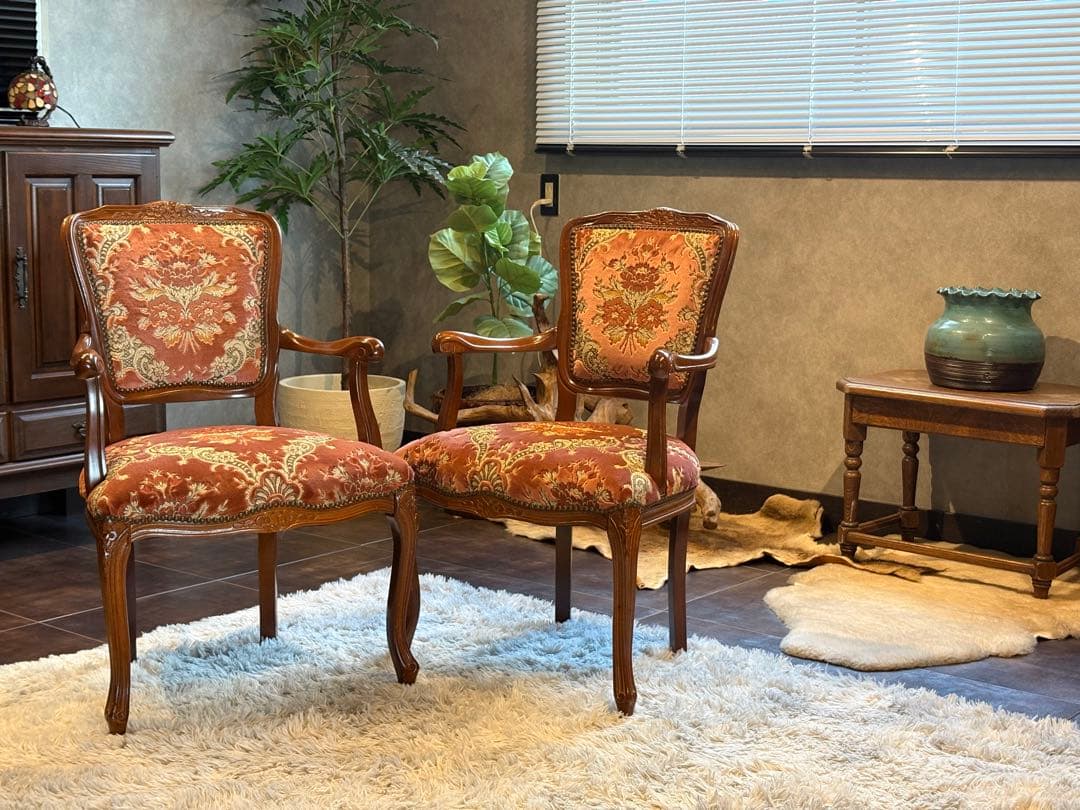 ヴィンテージ　ロココ　アームチェア　猫脚　クラシック　クラシカル　金華山織　IY