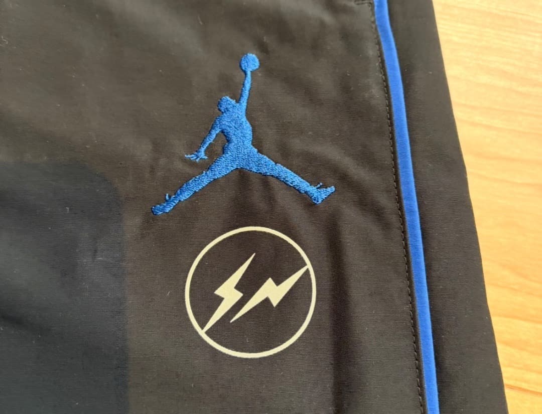 新品 NIKE JORDAN × Fragment Design パンツ