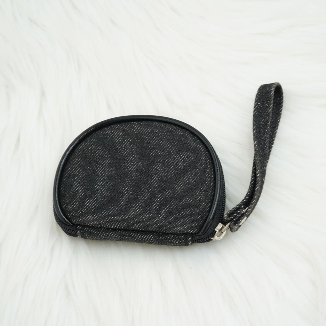 新品同様　BURBERRY LONDON 小銭入れ　ケース　ロゴグラム　黒