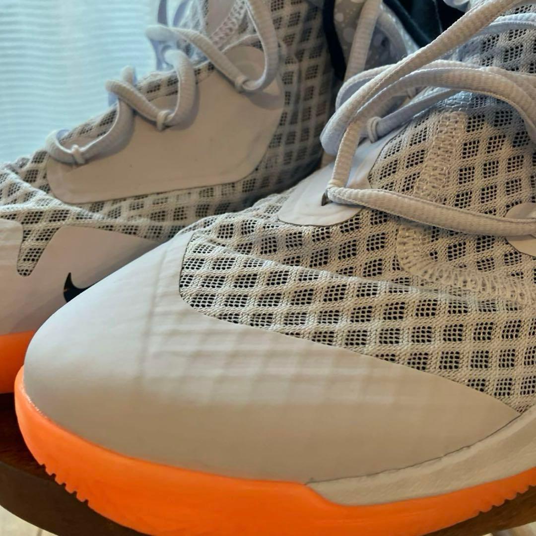 NIKE バレーボールシューズ　27.5