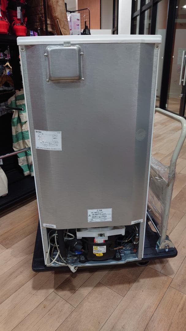 ◆Haier（ハイアール）ノンフロン１００ℓ冷凍庫JF-NU100B