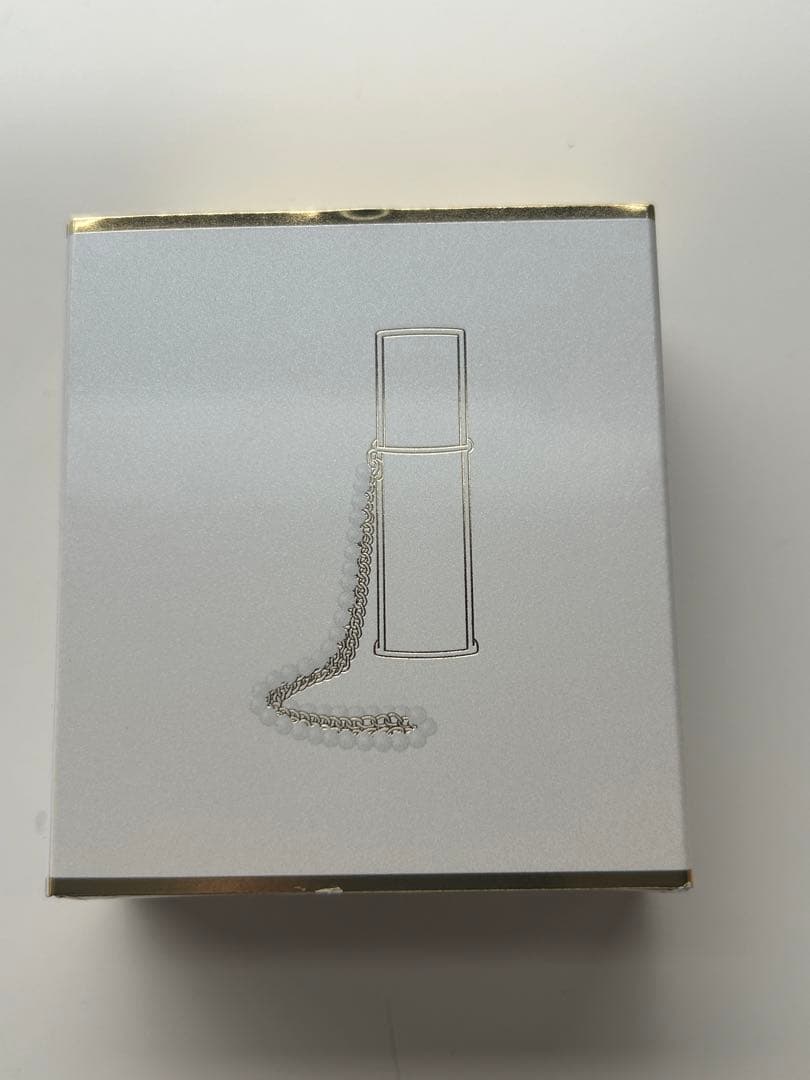 CHANELオードゥ パルファム アンタンス パース スプレイ　チェーン付き