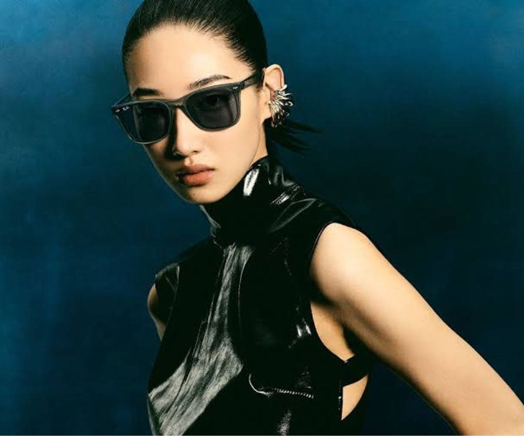 Ray-Ban（レイバン)★RB4391D 601/87★used極美品