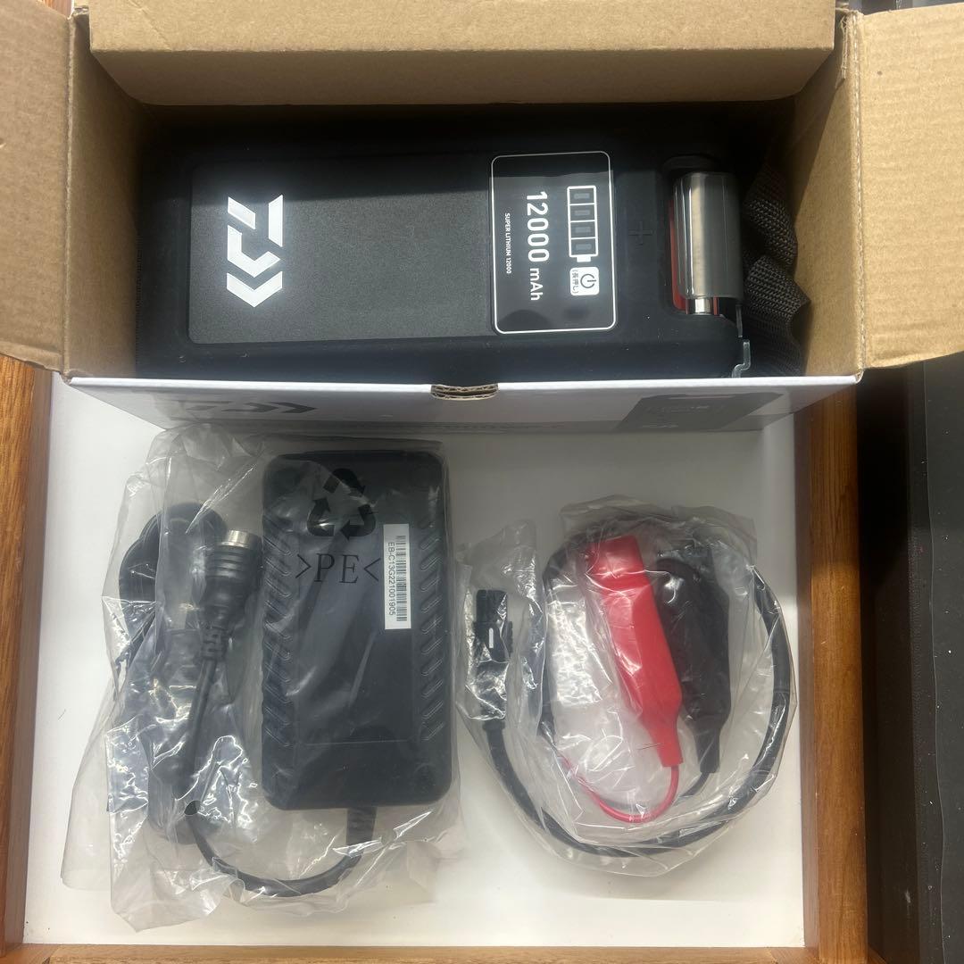 SUPER LITHIUM 12000WP-C 電動リール用バッテリー