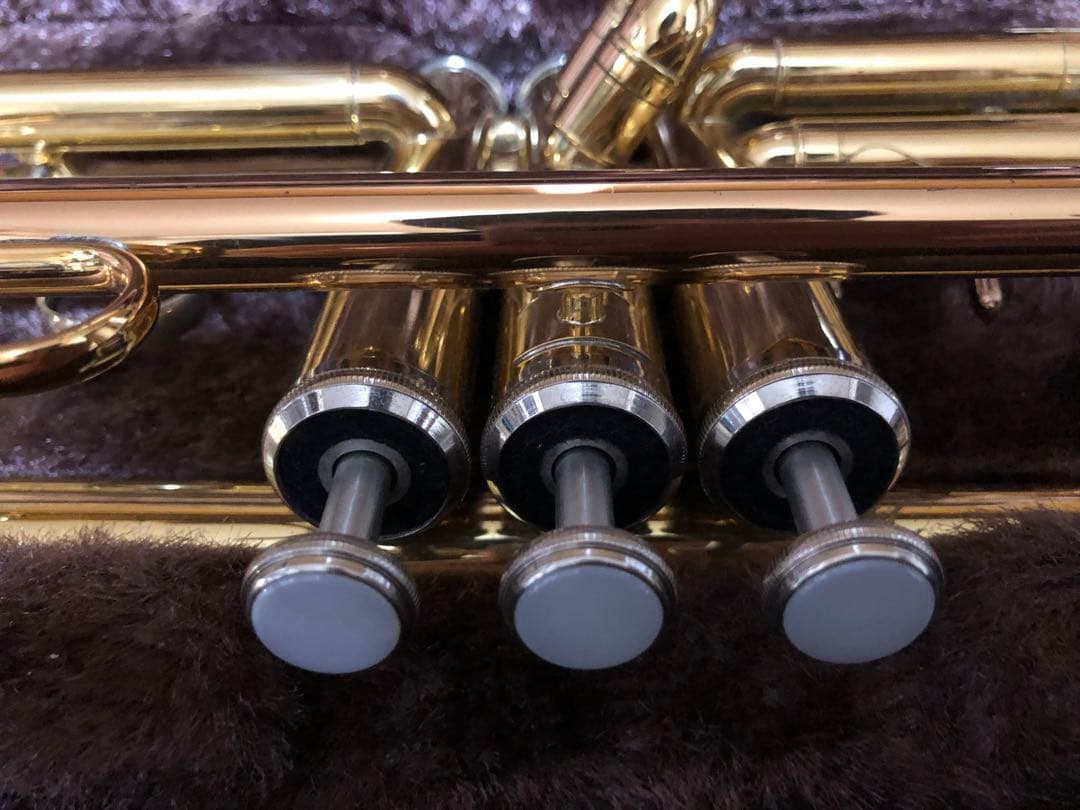 d*9様 ヤマハ　トランペット　2335