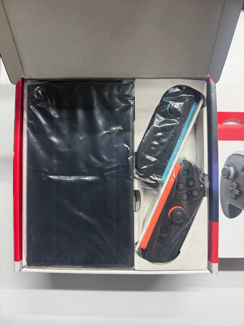 ※中古Nintendo Switch2 本体 +Proコン+他　マリカ使用済み