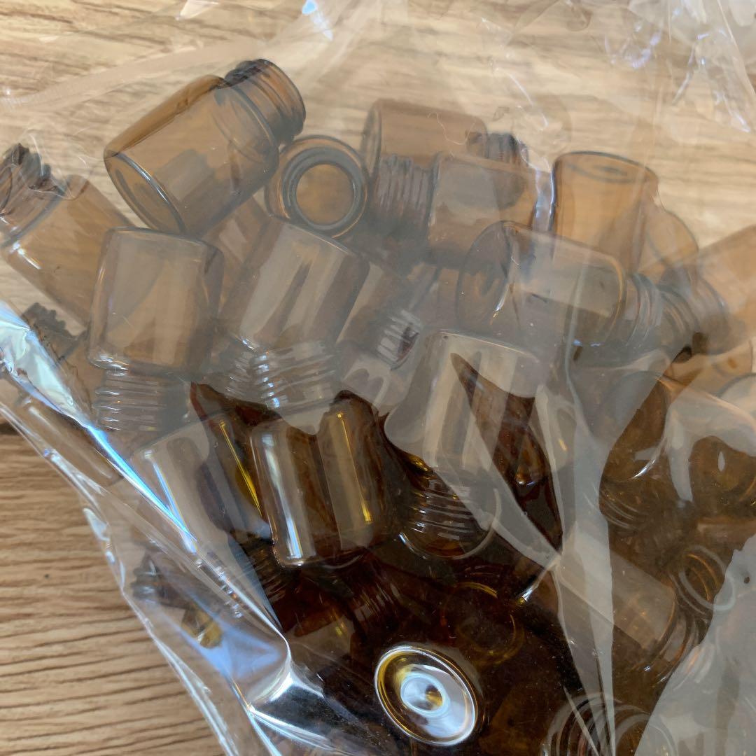 遮光瓶 ミニサイズ　87本セット ナチュラスサイコス 1ml 2ml アロマ
