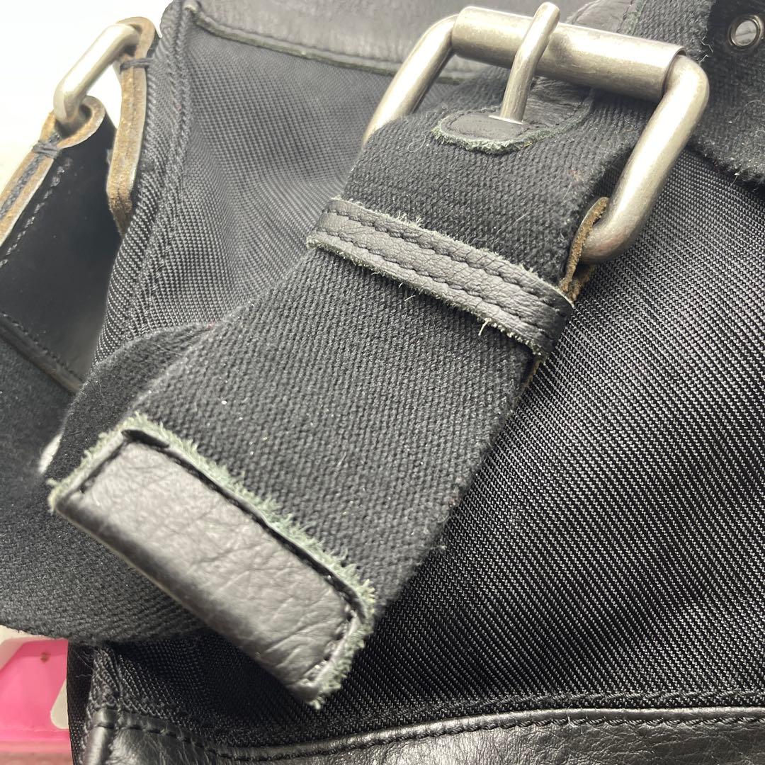 D＆Ｇ　メッセンジャーバッグ