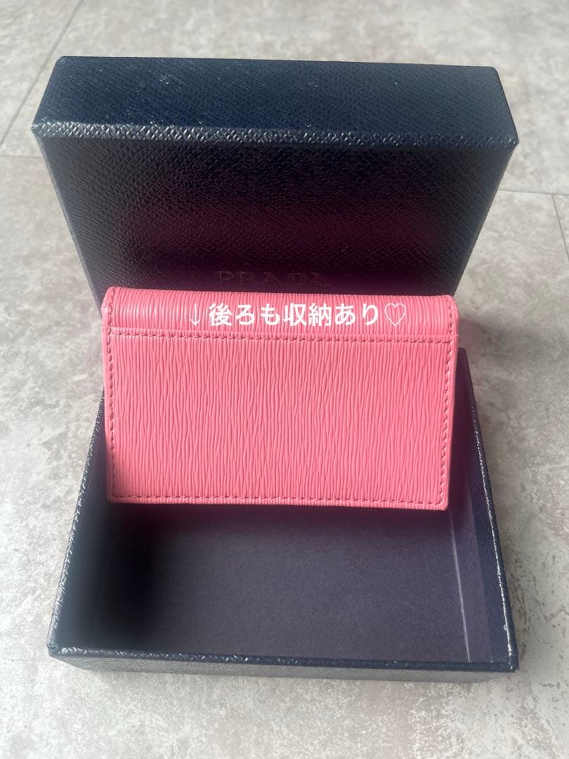 【美品】PRADA/プラダ/名刺入れ/ピンク/レディース/サフィアーノ