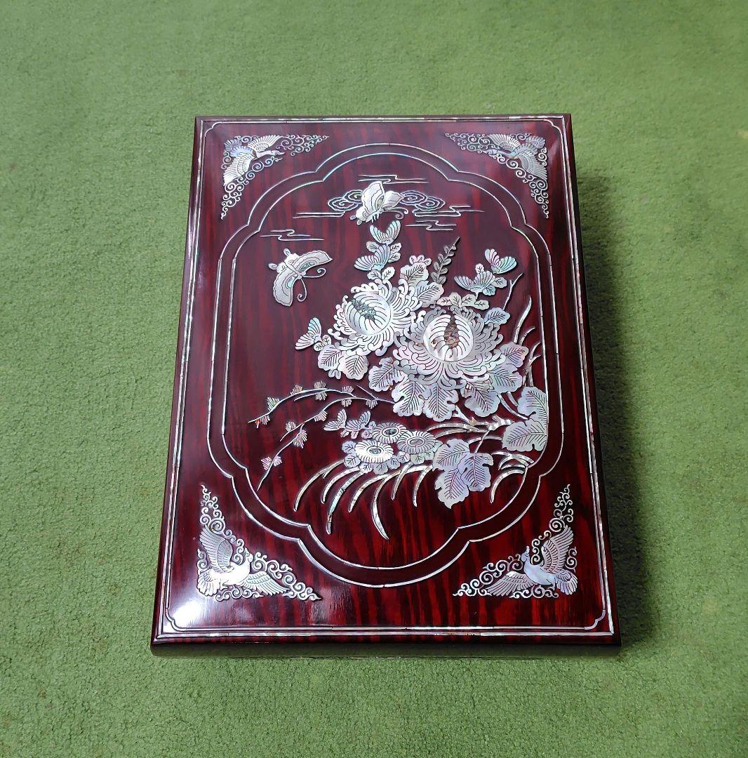 花鳥(蝶)の螺鈿細工　木製 文箱