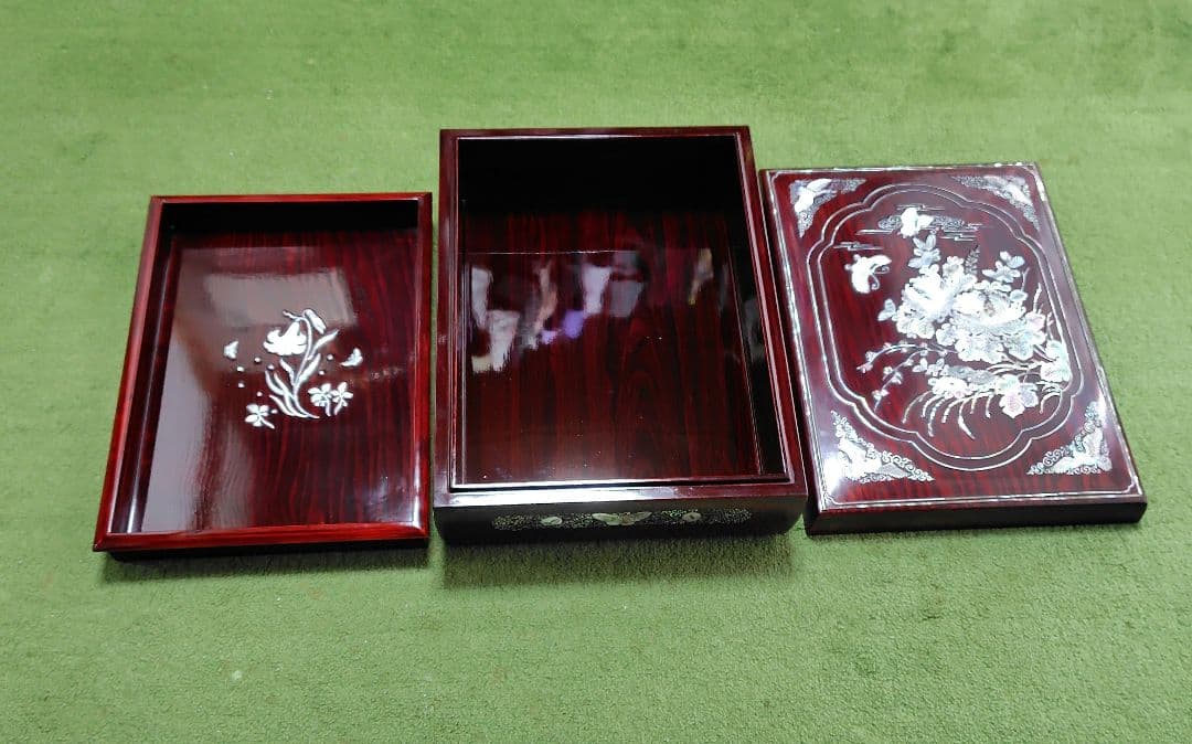 花鳥(蝶)の螺鈿細工　木製 文箱