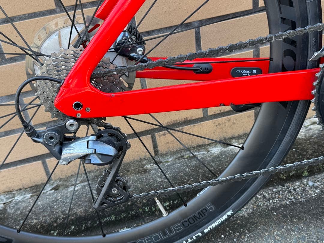 TREKトレック MADONE マドン SL6 DISC 2022