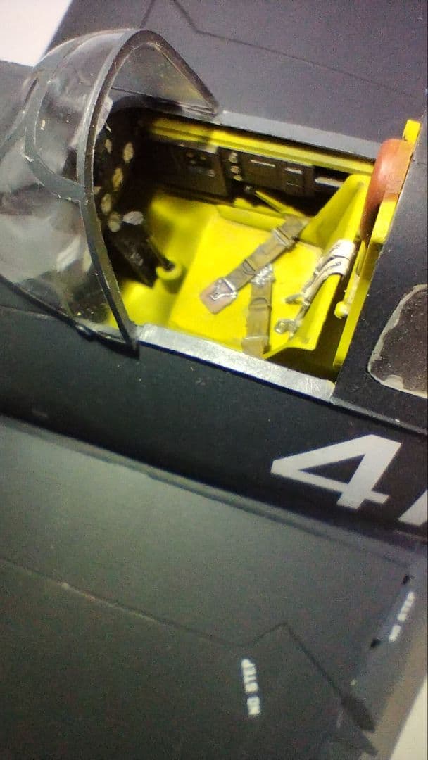 プラモデル完成機　1/32　F-6F-3/5HELLCAT