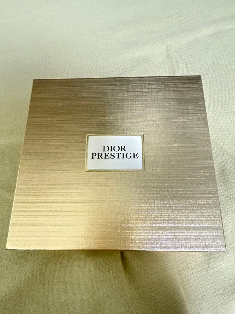 DiorプレステージマイクロユイルRセラムホリデーコフレ美容液　ミニクリーム付き