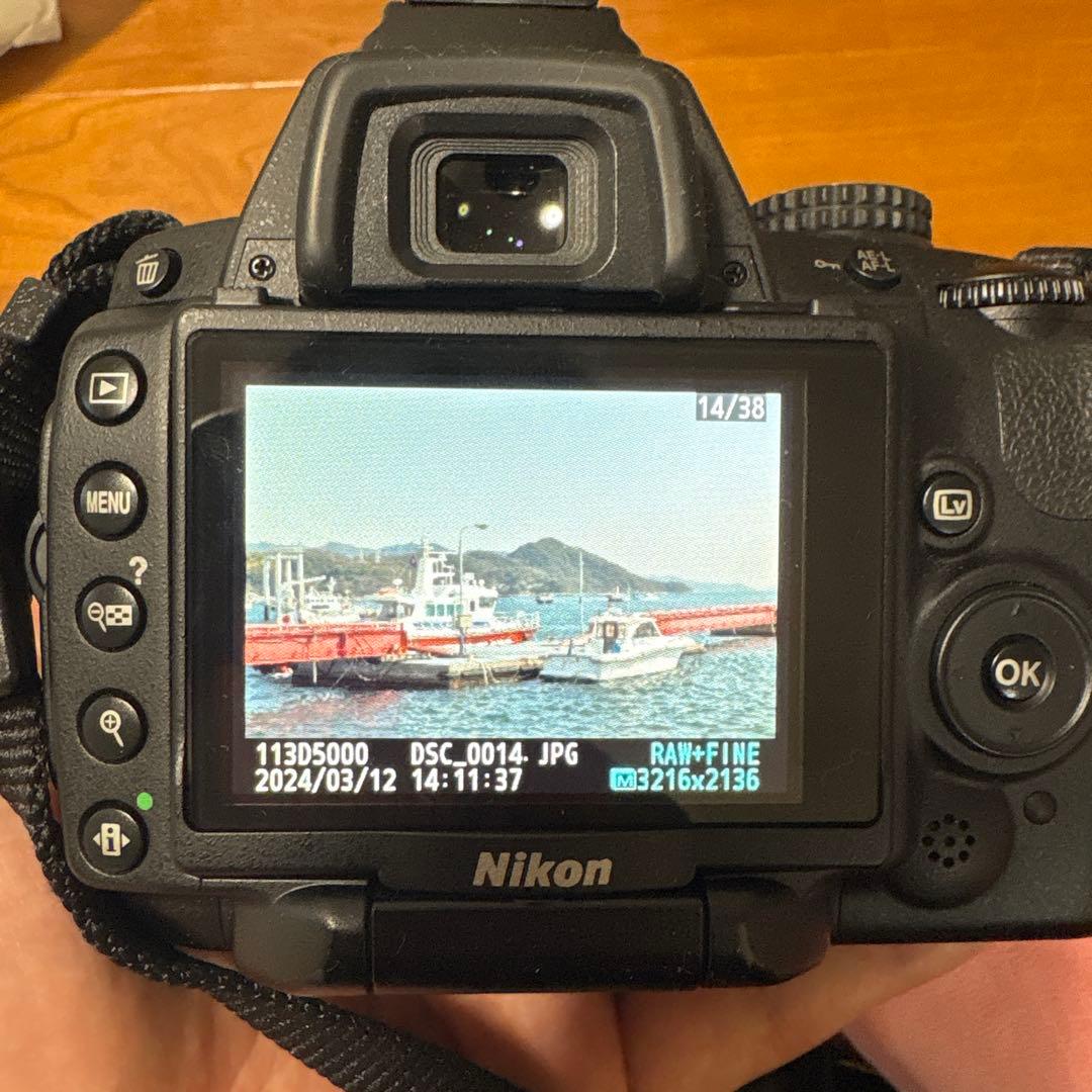 一眼レフカメラ