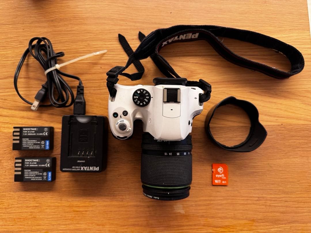 PENTAX K-50 18-135mm レンズ　ホワイト