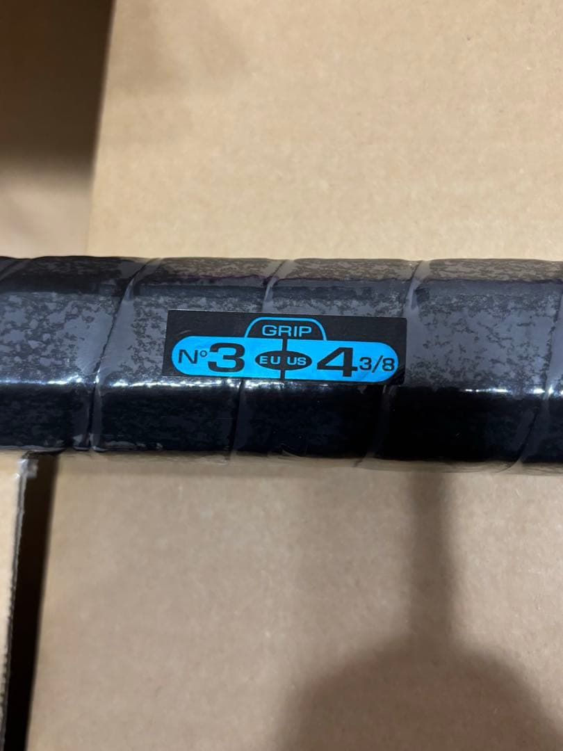 新品　バボラ　ピュアストライク　G3 18/20 テニスラケット