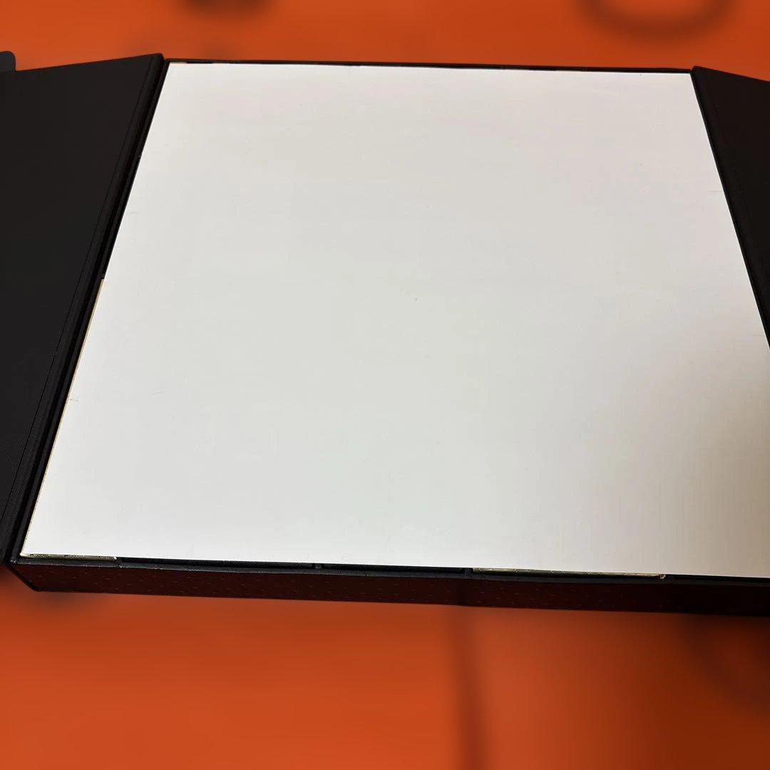 YSL アドベントカレンダー　クリスマス