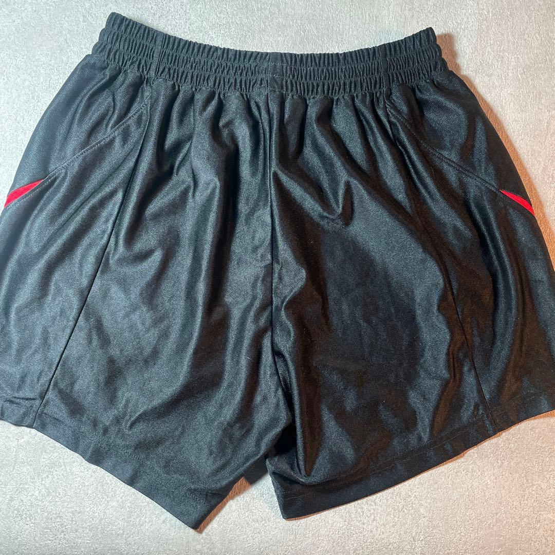 451 デサント　バレーボール　ゲームパンツ　ハーフパンツ　ショートパンツ