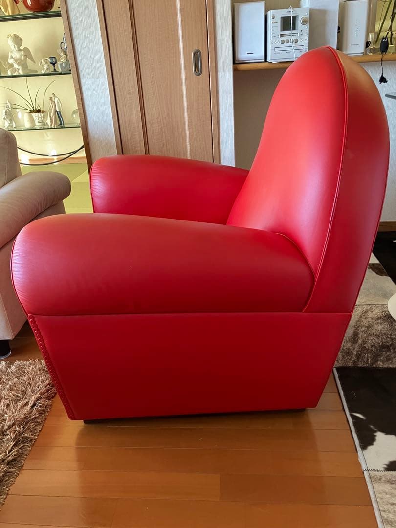 ポルトローナフラウ　1人掛けソファー