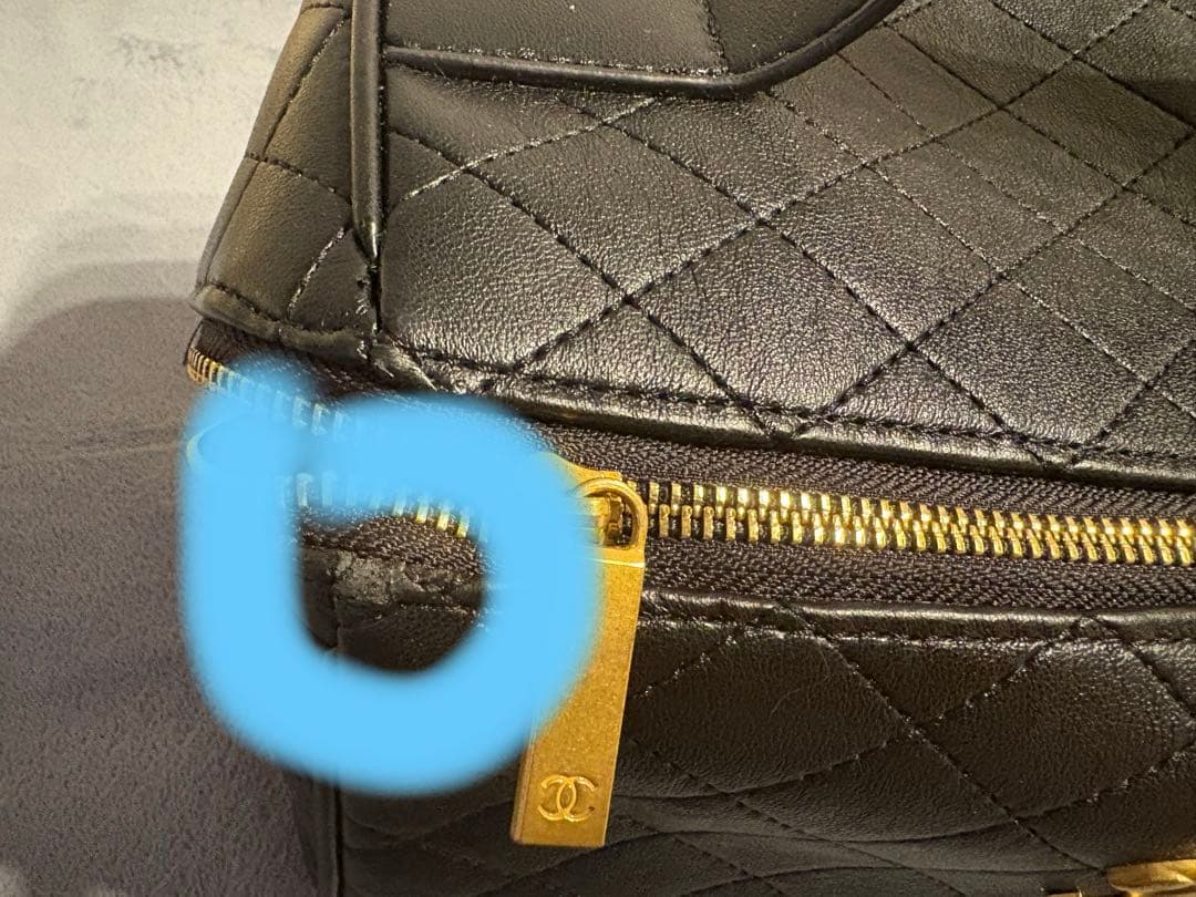 ブランド不問、リピーター様向け。中身も外側もすべて本革仕様。