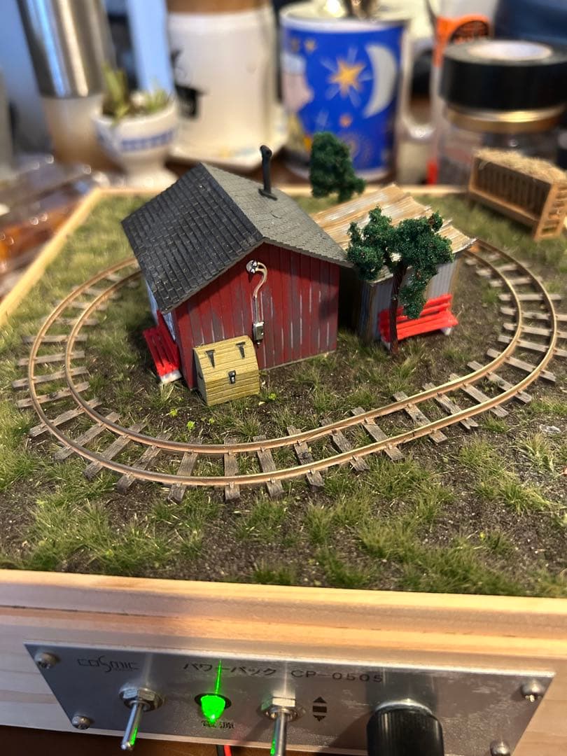 HOナロー・Nゲージ小型レイアウト 小屋と倉庫のセット