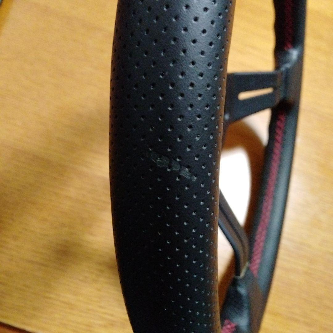 【貴婦人】NARDI N753 ディープコーン／パンチングレザー