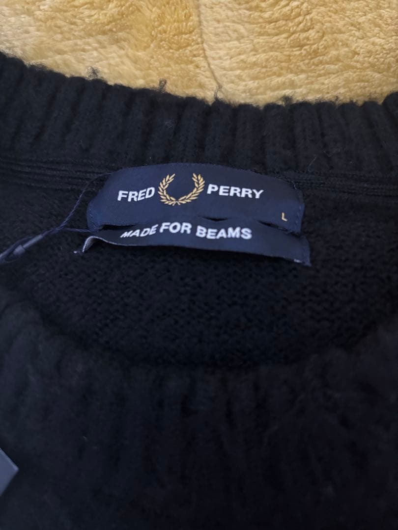 あ*り様 新品未使用　FRED PERRY / フラッフィー クルーネックニット