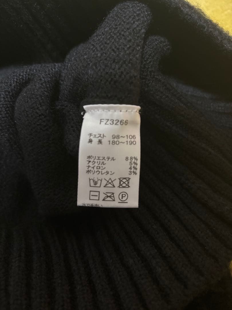 あ*り様 新品未使用　FRED PERRY / フラッフィー クルーネックニット