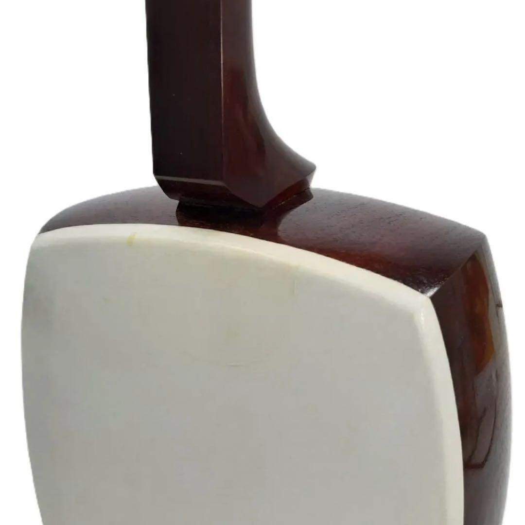 高級綾杉胴　中棹地唄三味線　2本溝　天然皮　正寸　木製ケース付き