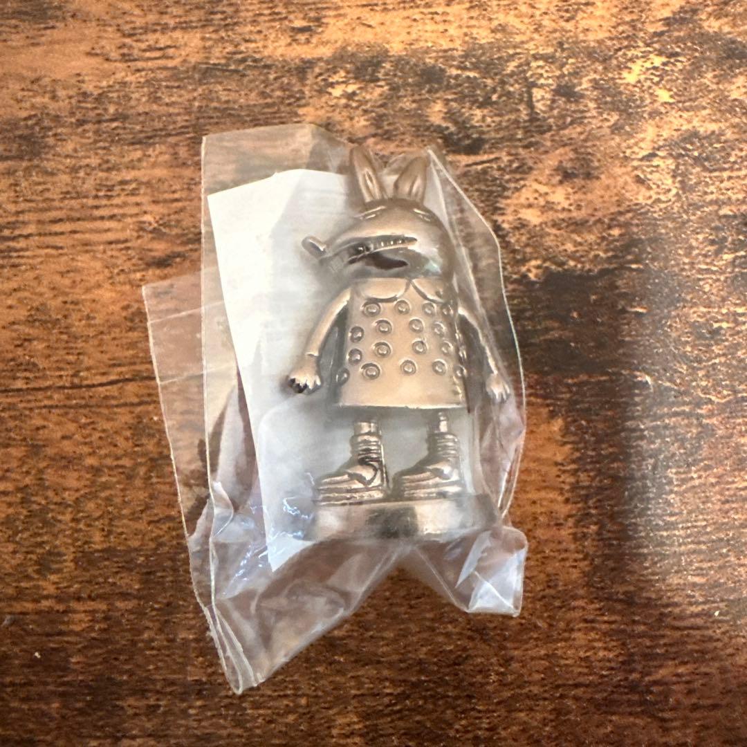 米津玄師 メタルフィギュア ウサギ TOUR FOGBOUND ガチャ ④