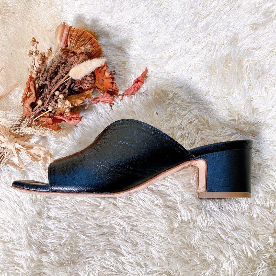 ファビオルスコーニ　レザー　Vカット　ミュール　サンダル　太ヒール　黒　23.5