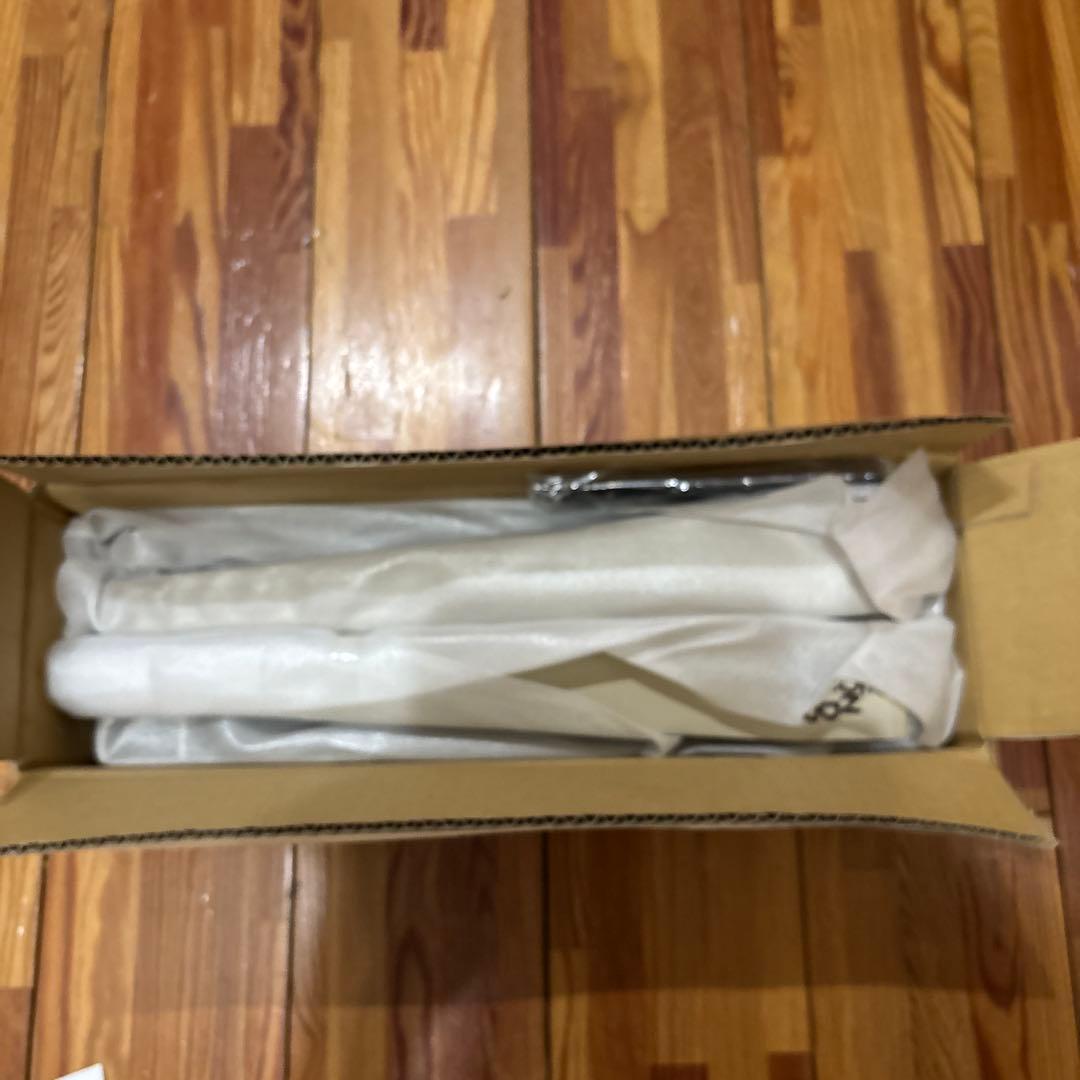 かたつむり 　 鉄の足[ S ] テーブルの足4本