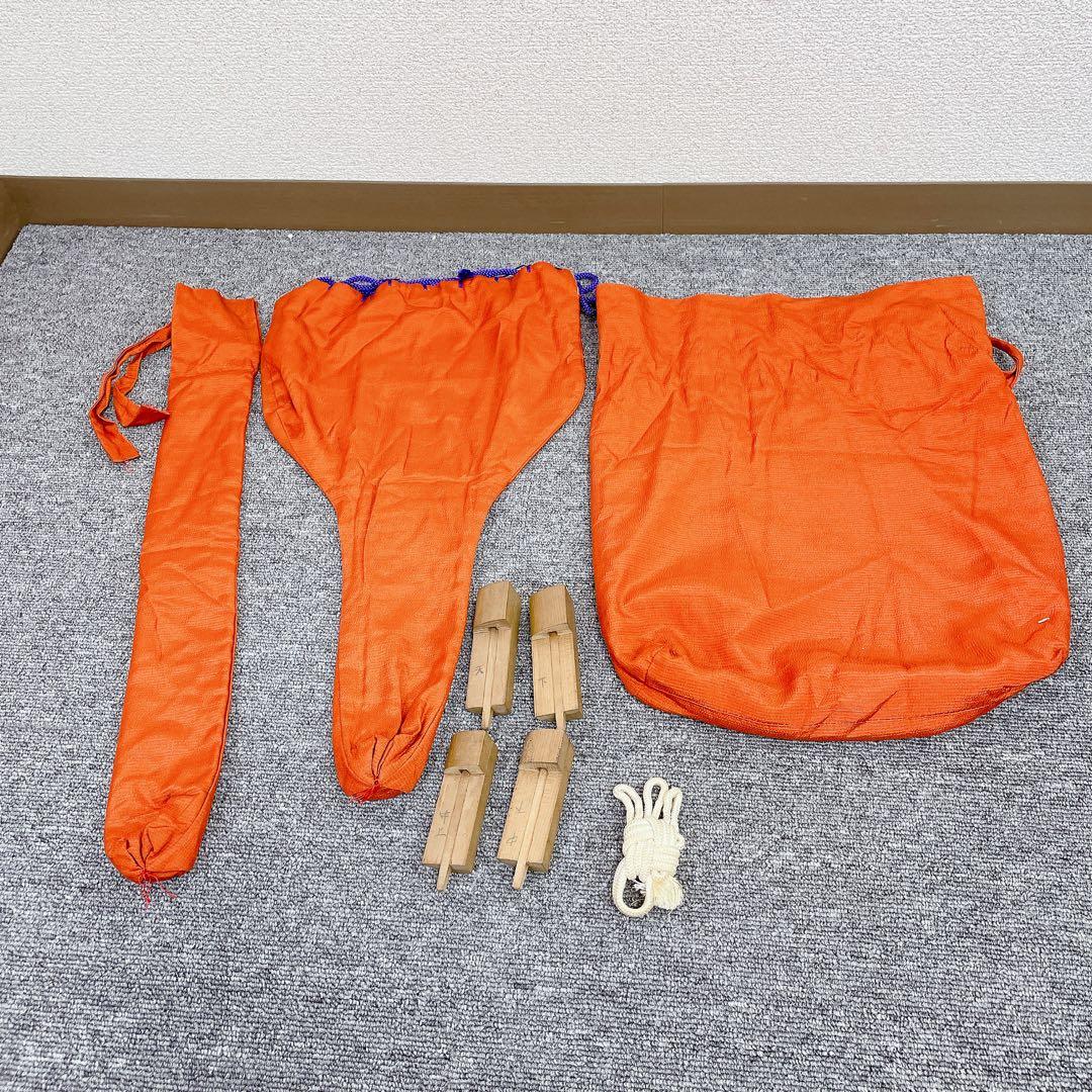 三味線 細棹 金細 トチ入り紅木 綾杉彫り 一本溝 和楽器