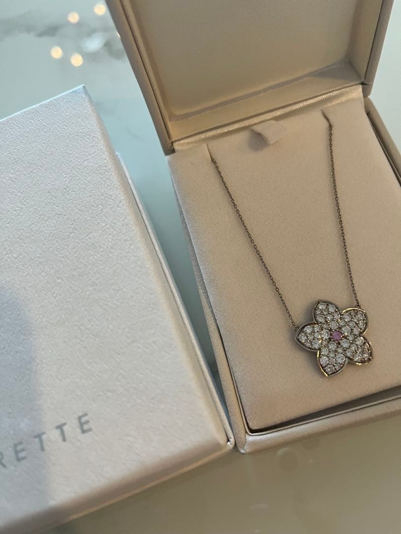 エクレット　一輪草ペンダント　ピンクサファイア