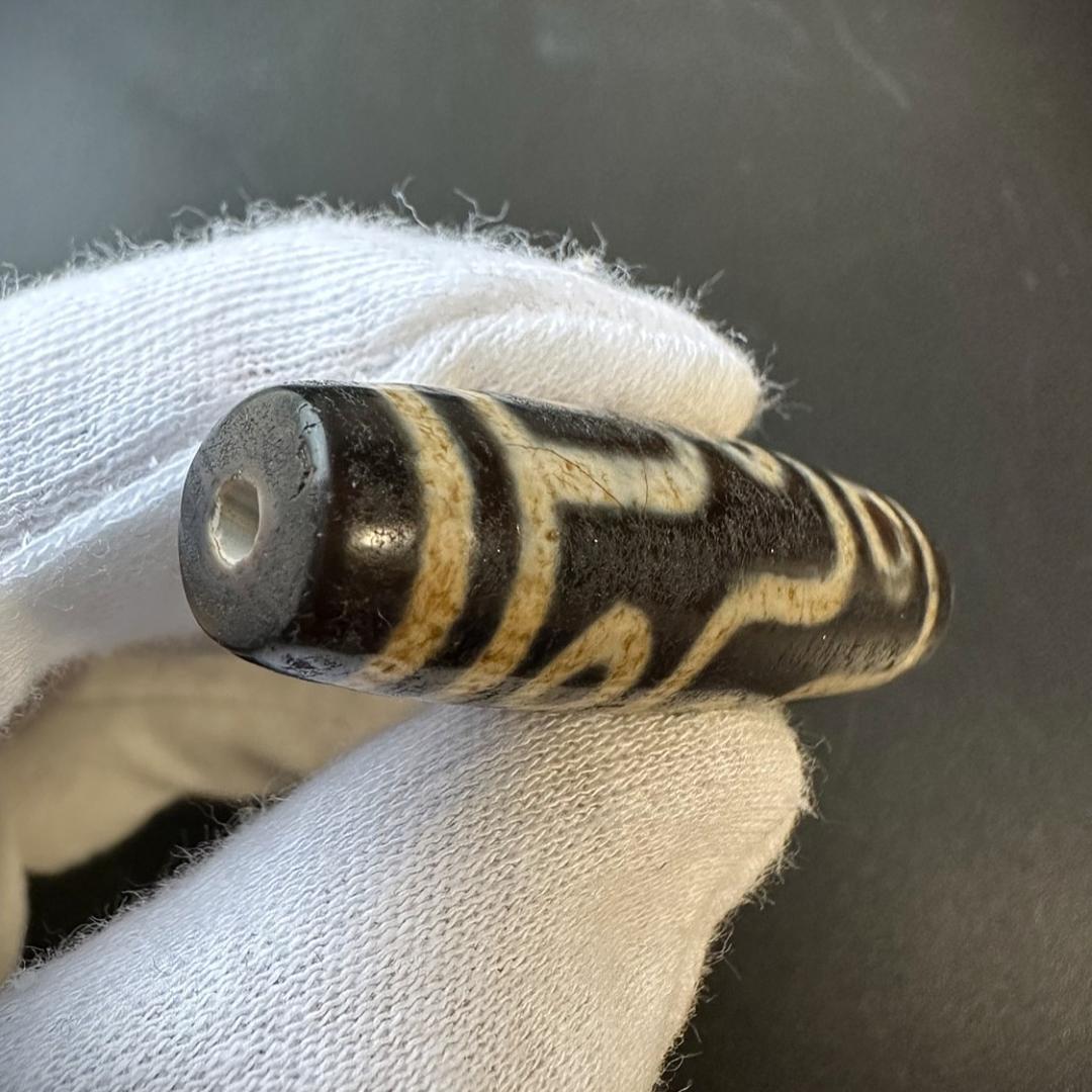 九眼老天珠 dzi 瑪瑙 チベタン/ジー ビーズ とんぼ玉 お守 ９眼 1471