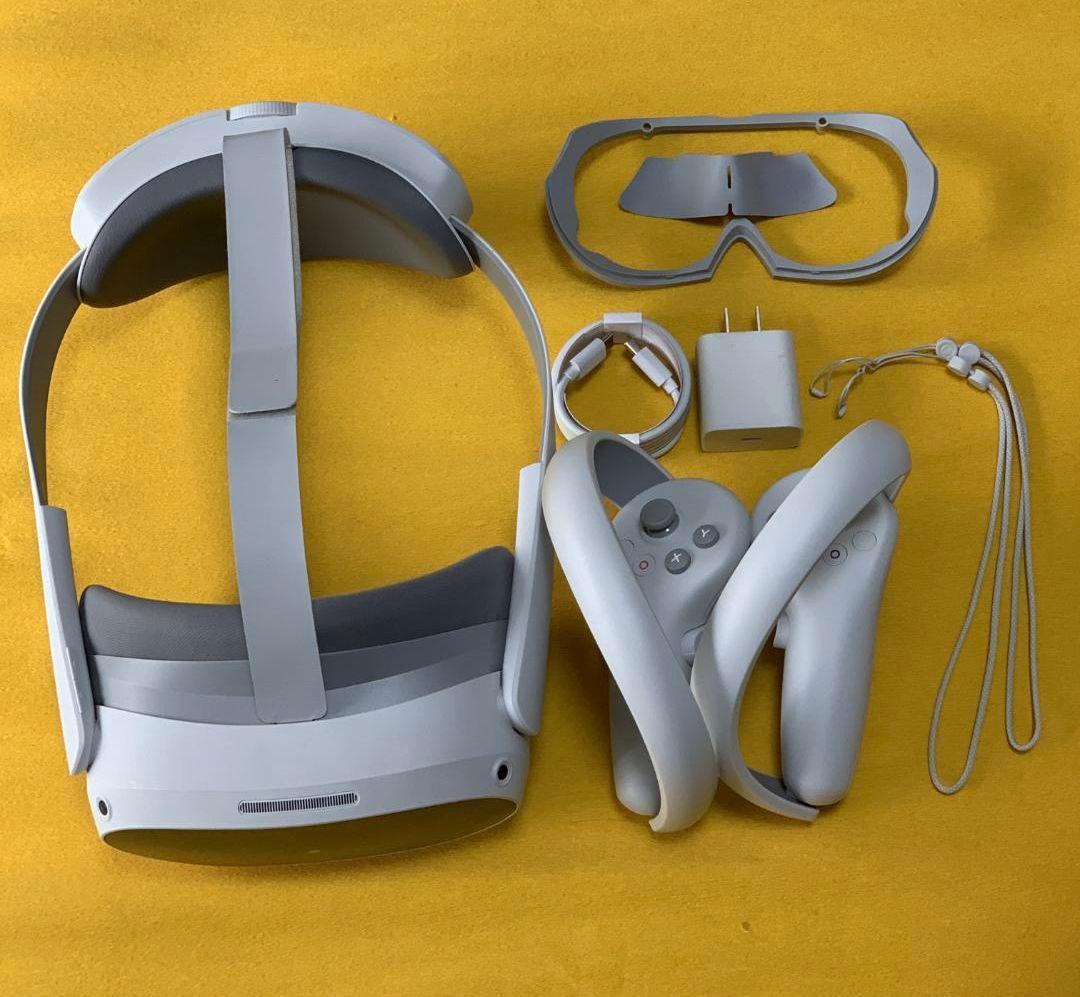 PICO 4 VRヘッドセット 128GBモデル (中古品)