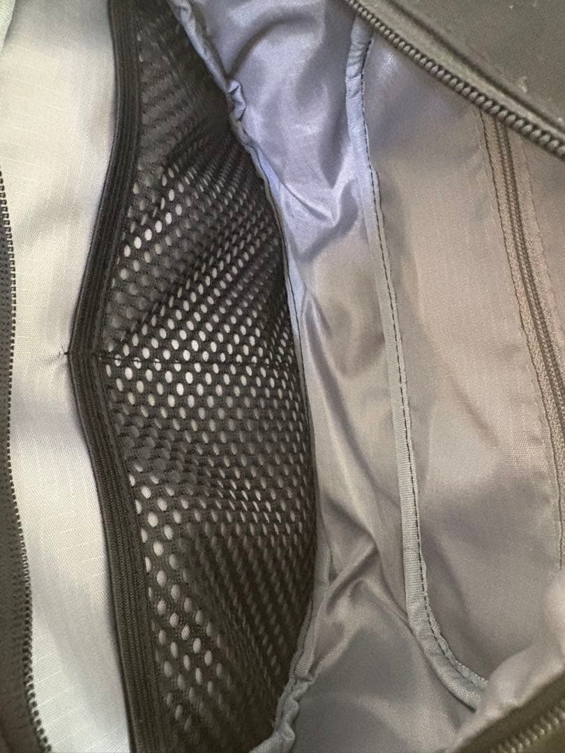 ポムル　ヒップシート　(ママアンドキッズサンプルおまけ付き)