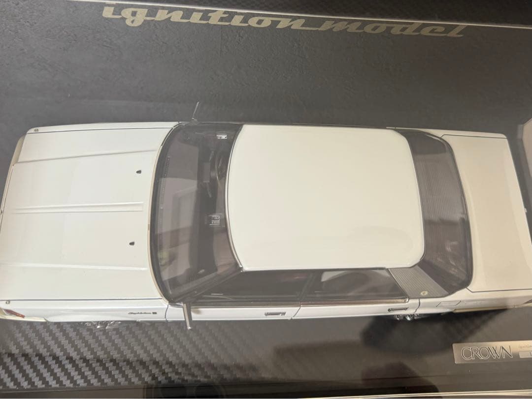 イグニッションモデル　1/18 120クラウン　IG2056