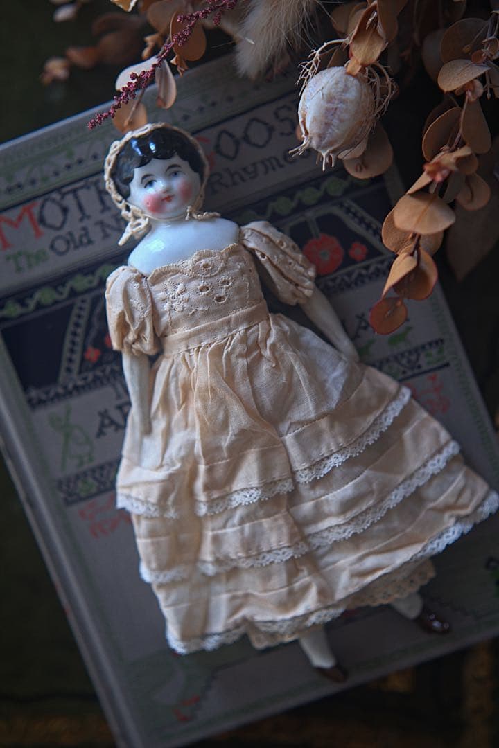 ネ*ネ様 アンティーク チャイナヘッドドール ビスクドール ミニチュア