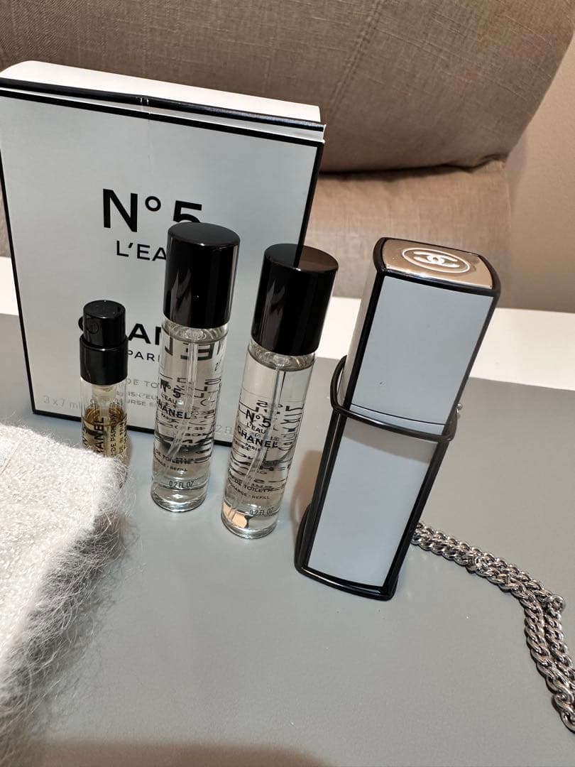 シャネル No.5ローオードゥトワレット パーススプレイ チャームチェーン付き