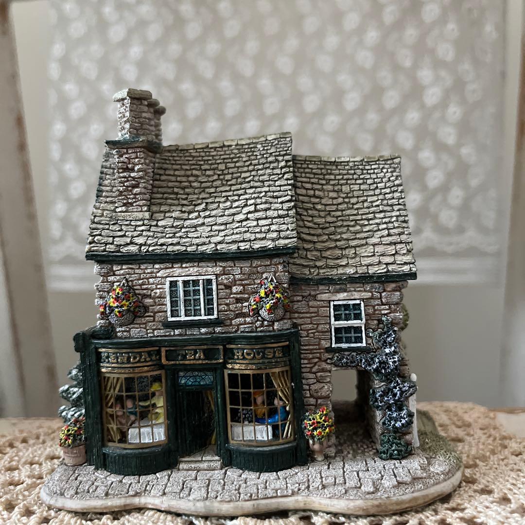 リリパットレーン　KENDAL TEA HOUSE