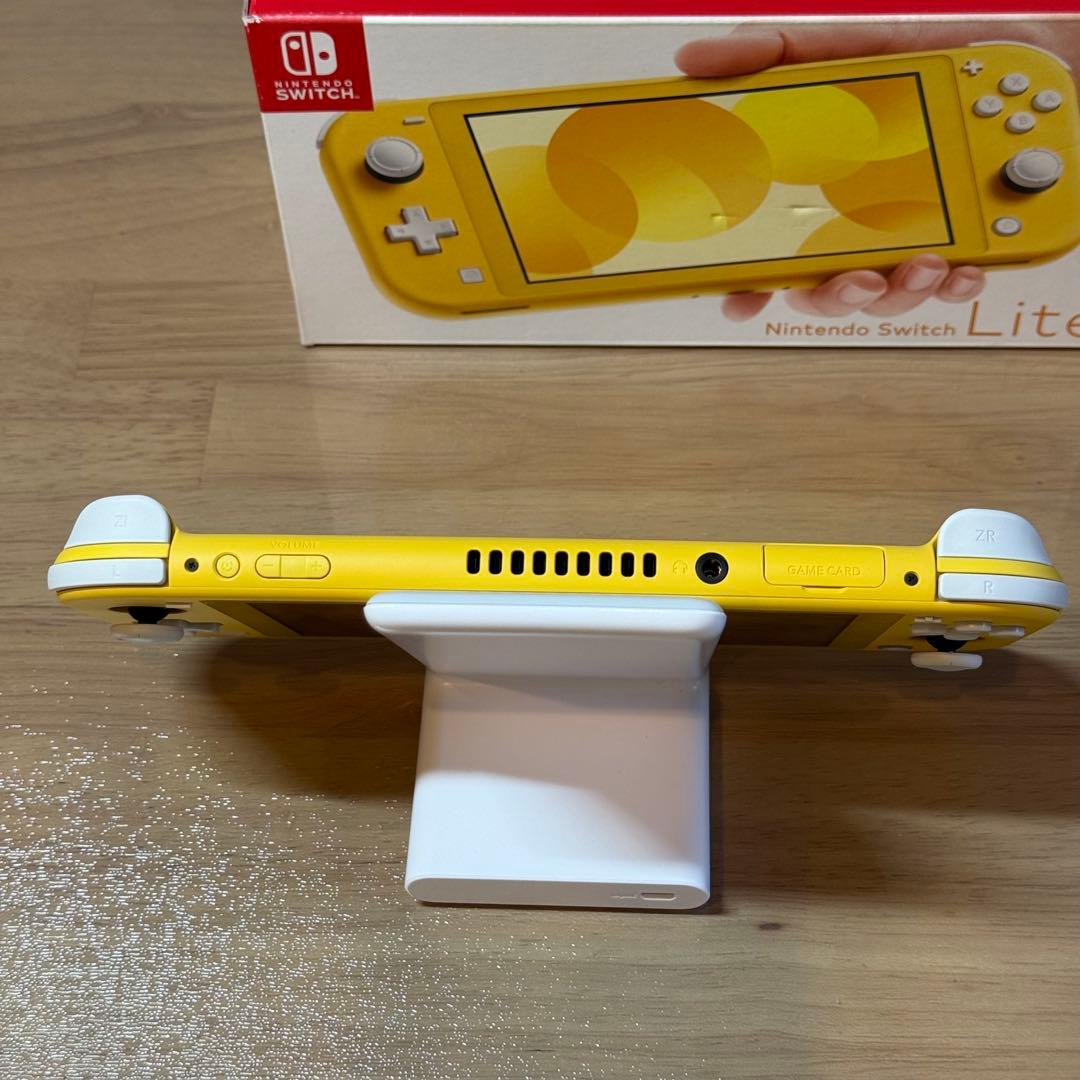 6-267 Switch LITE イエロー 箱付き