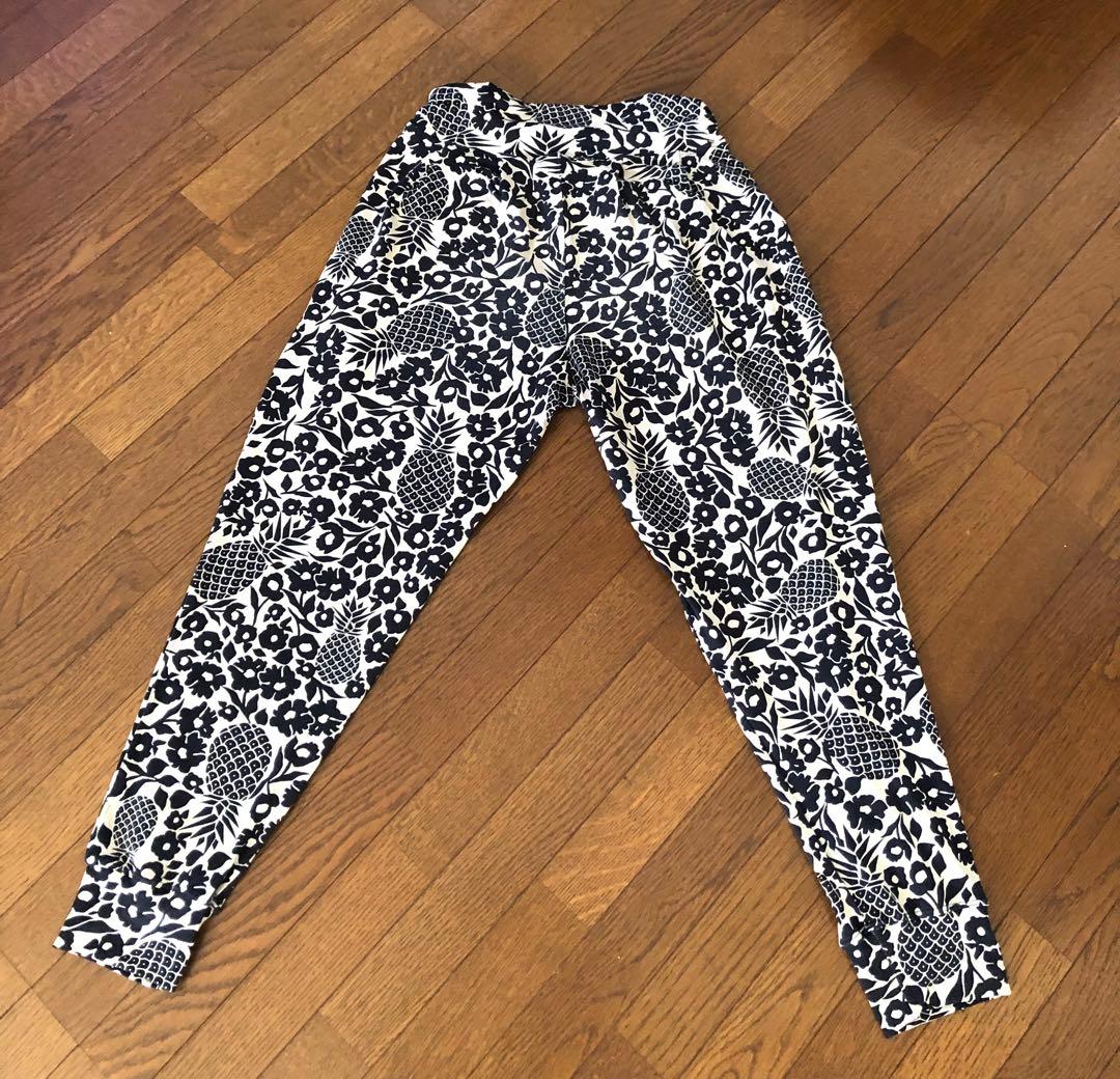 Linda Works リンダワークス ヨガレギンス　バニラスカイ パイナップル