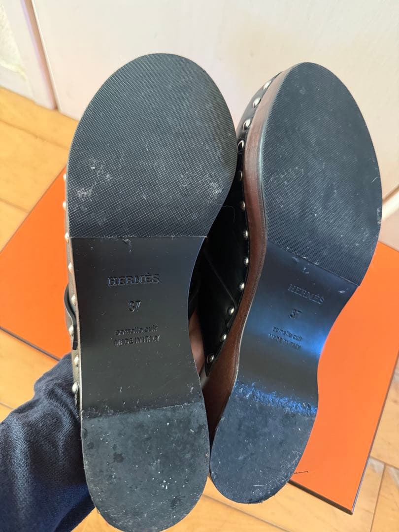 エルメス ブラック レザー ケリーミュール サボ　37 カルロッタ