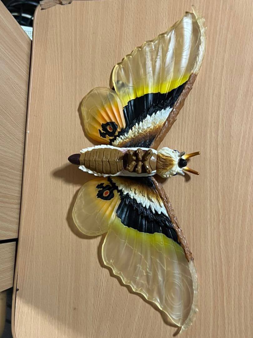 バンダイ　ムービーモンスターシリーズ　劇場限定　モスラ成虫2004