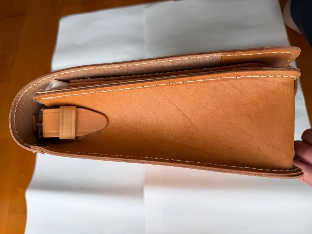 千*眼様 未使用品 ruitertassen 天然ヌメ革 書類鞄 本革 オランダ