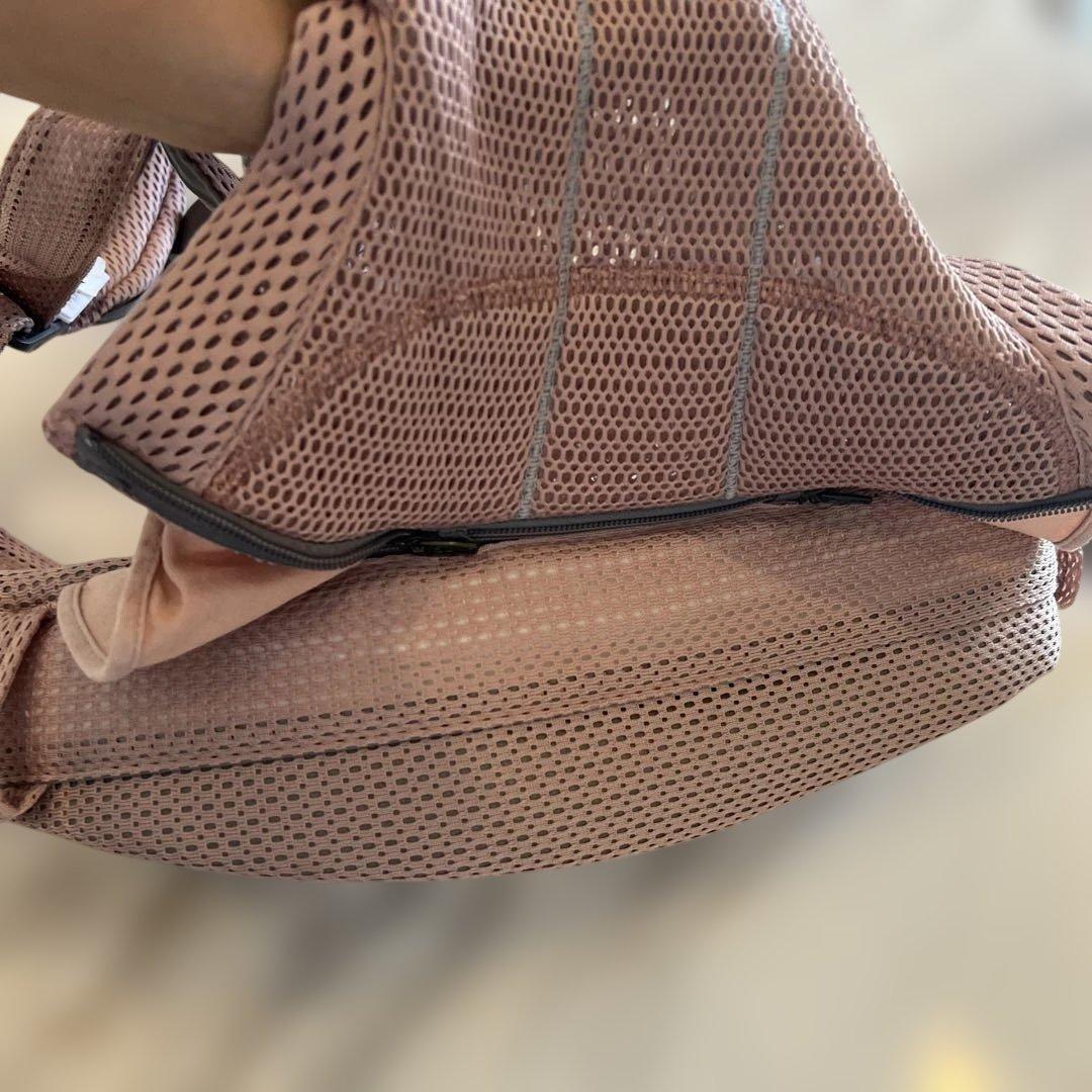 取扱説明書付き・箱付きベビービョルンダスティピンクキャリアおまけ付きスター柄