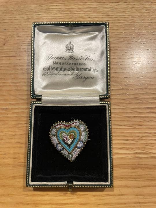 アンテークジュエリー　ローマンモザイク　ブローチ　ケース付