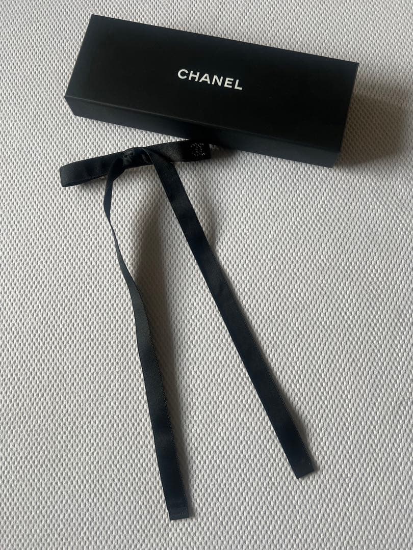 雑誌掲載CHANEL ストーン付きリボンヘアアクセサリー